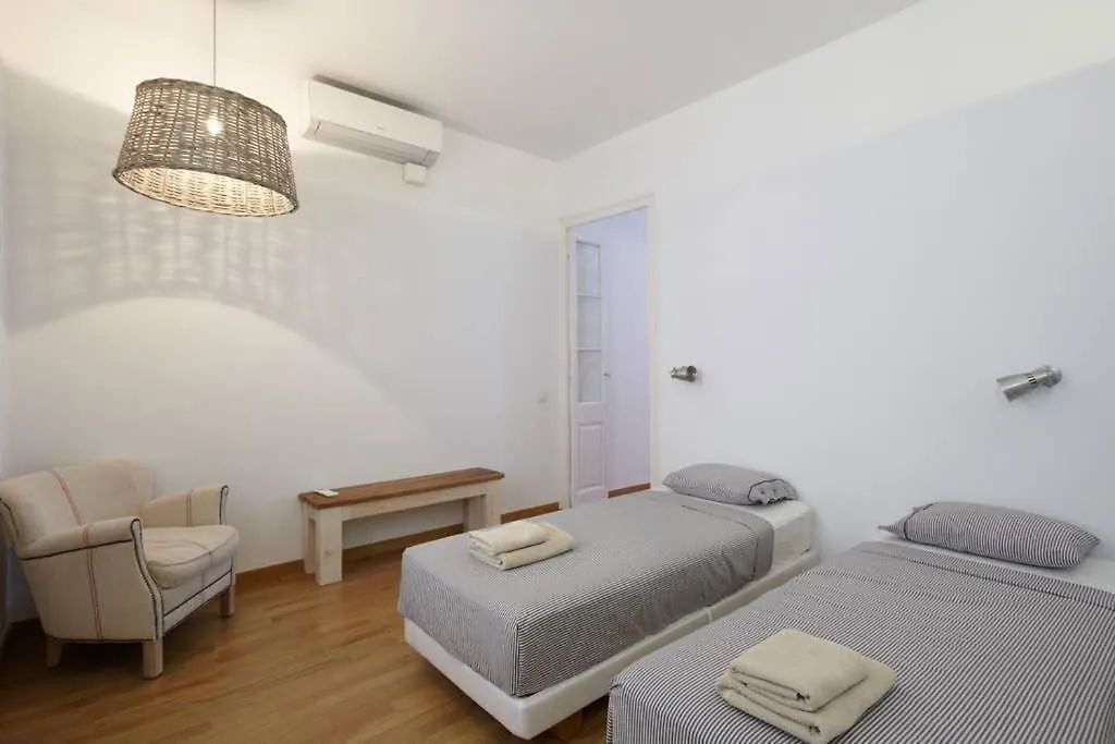 Beautiful Apartment In C/Sepulveda Barcelona